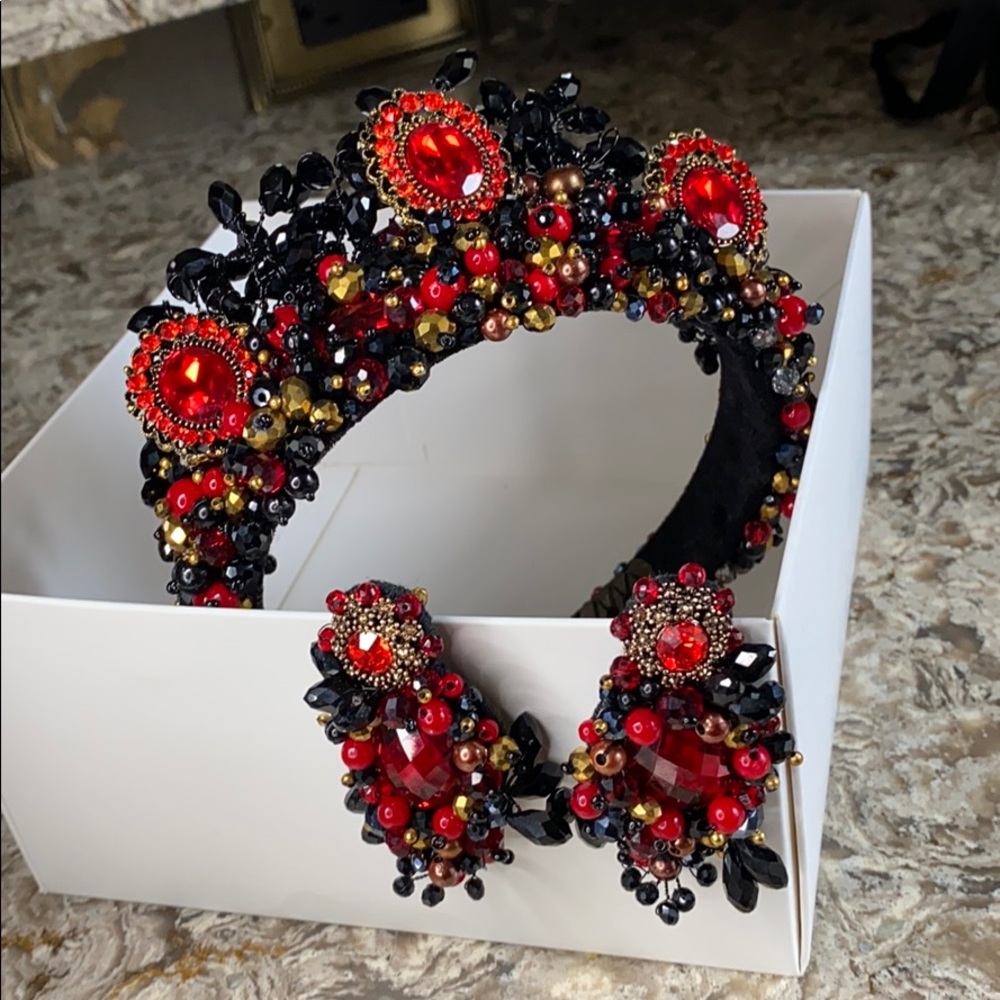 Handmade Crystal Crown & Earrings